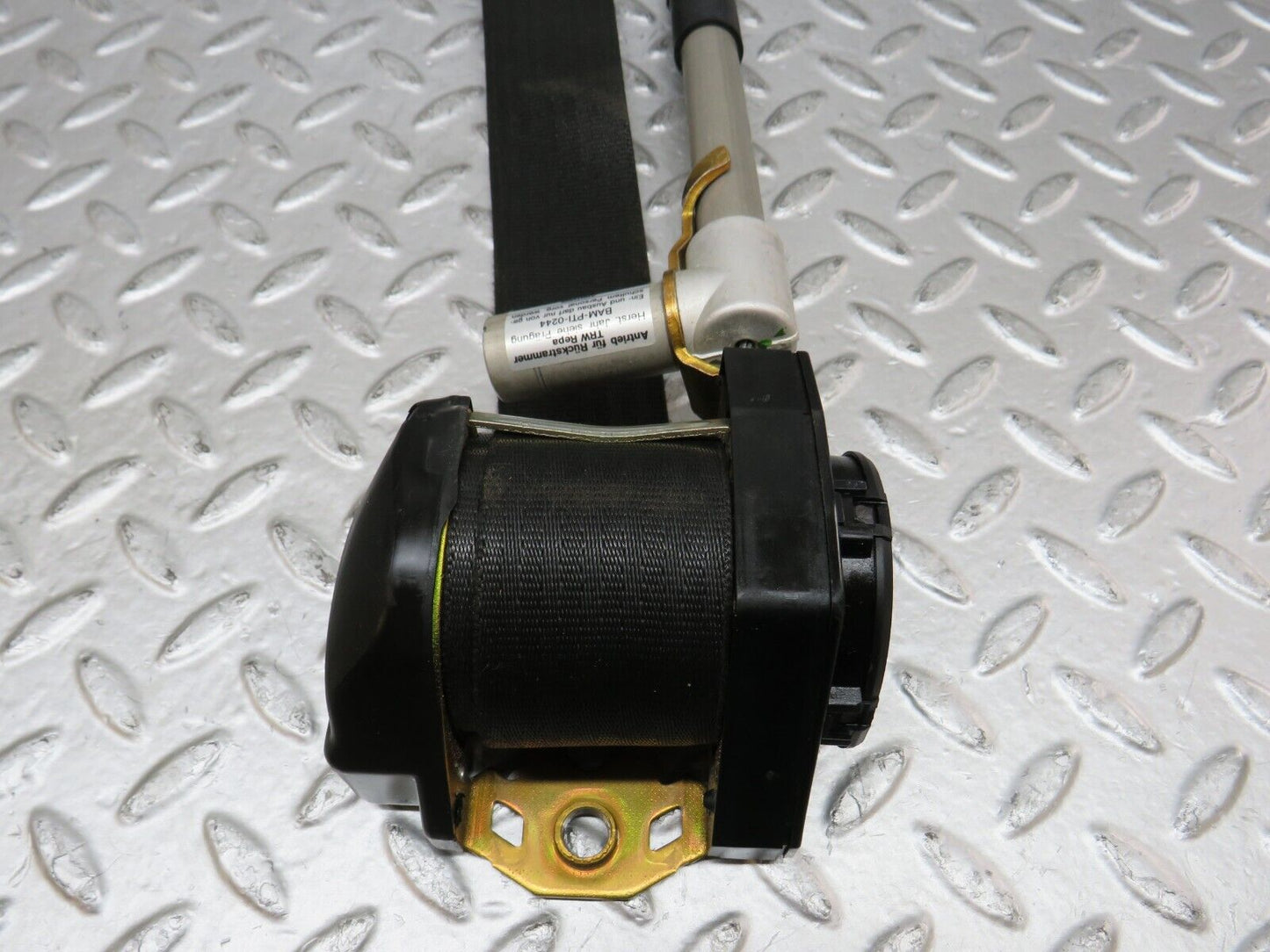 27100 Mercedes-Benz W123 280E Front Right Seat Belt With Buckle 1238606886