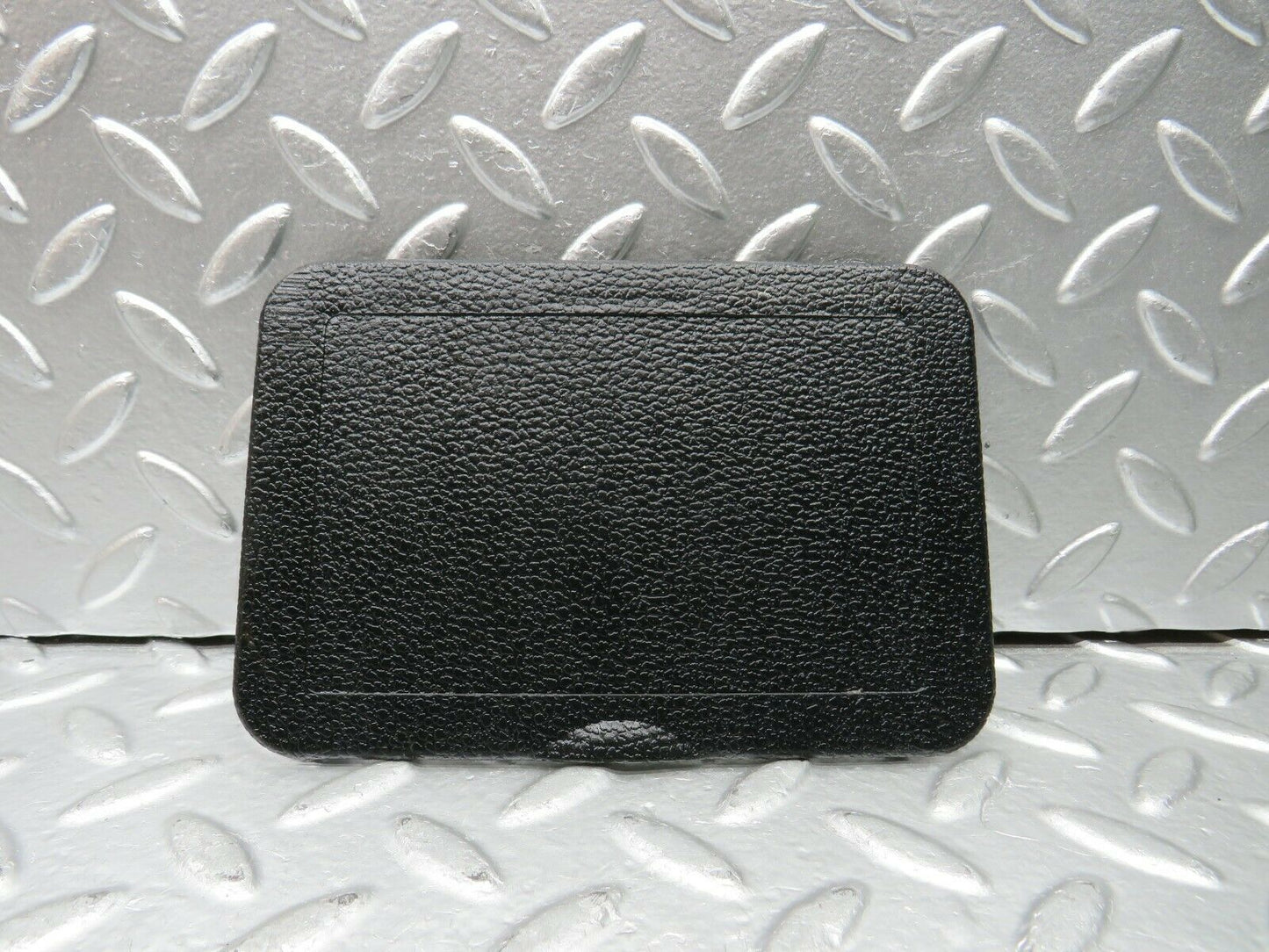 22791 Mercedes-Benz C107 450SLC Coupe Fuse Box Cover