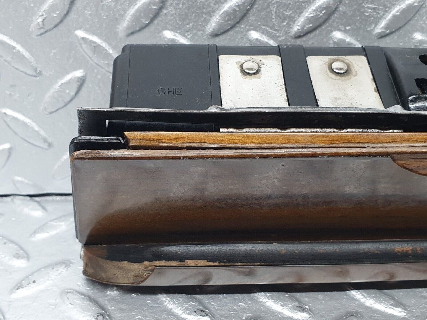 40718 Mercedes-Benz W123 300D Centre Console Ashtray Wood Finish