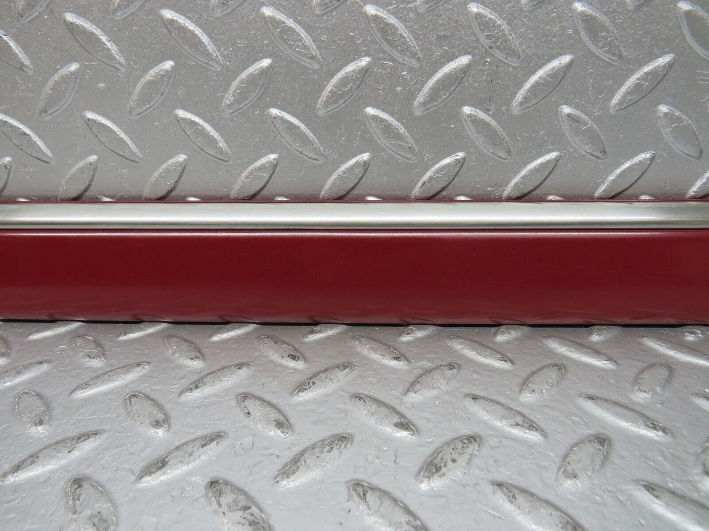 33492 Mercedes-Benz W202 C180 Rear Left Door Centre Moulding Trim 2026903162