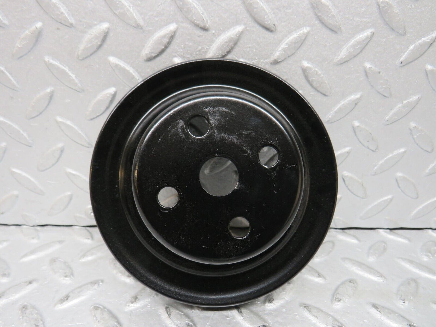 37693 Mercedes-Benz W108 280S Water Pump Pulley