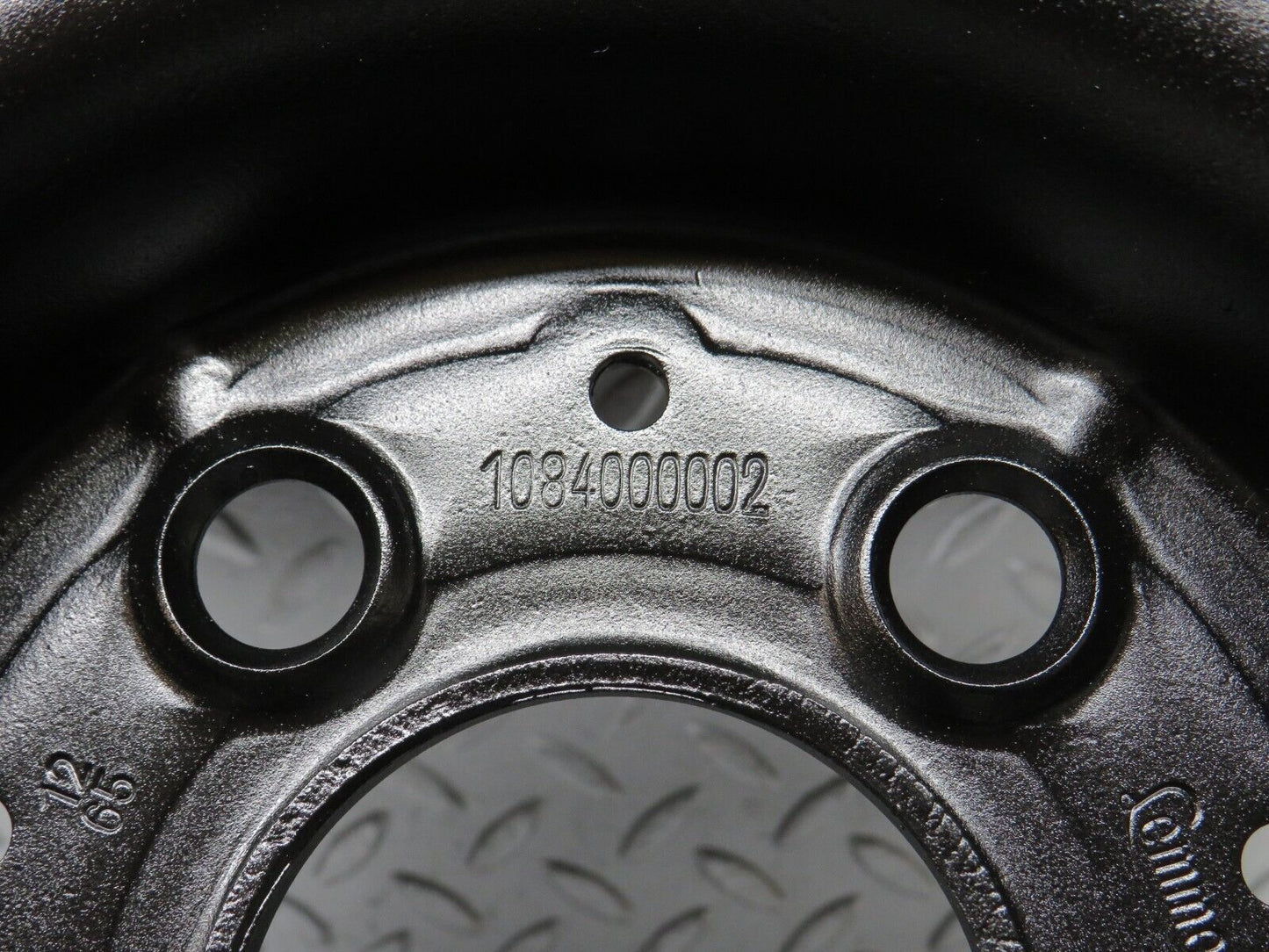 39049 Mercedes-Benz Steel Wheel Set 6Jx14H2 1084000002