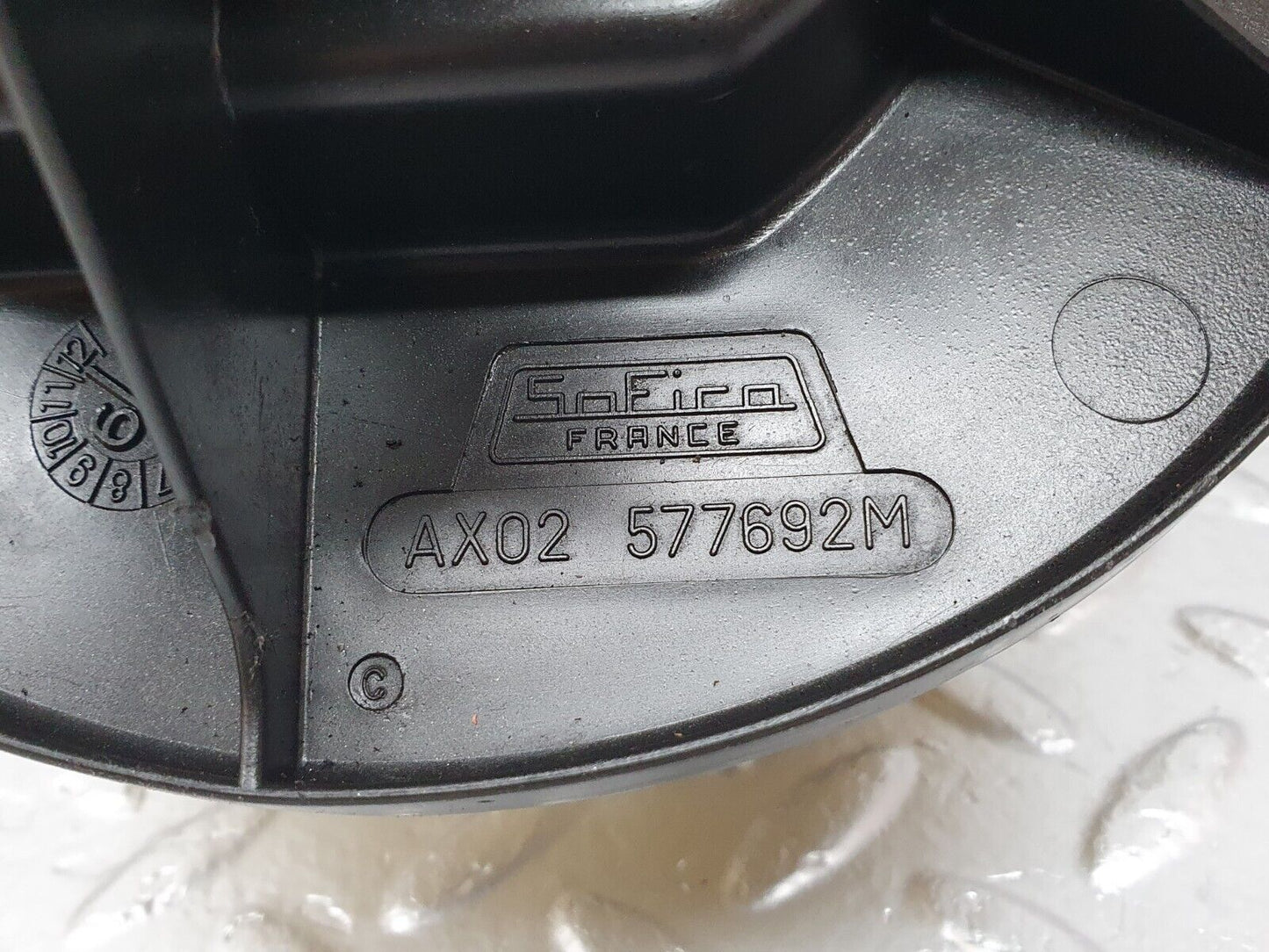 42135 Mercedes-Benz W123 280E Heater Blower Fan Motor AX02577692M
