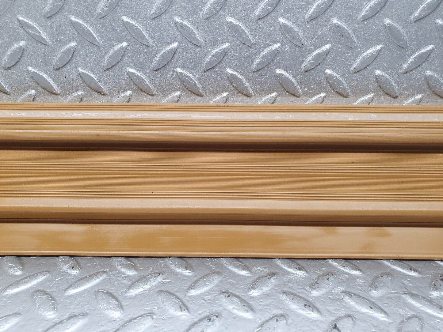 43499 Mercedes-Benz C126 380SEC Coupe Door Sill Right Side