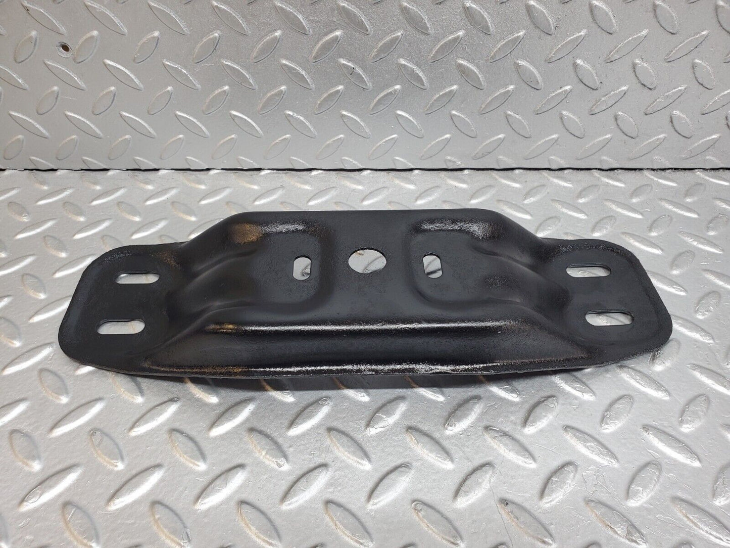 44776 Mercedes-Benz W124 220E Gearbox Mount Bracket Holder