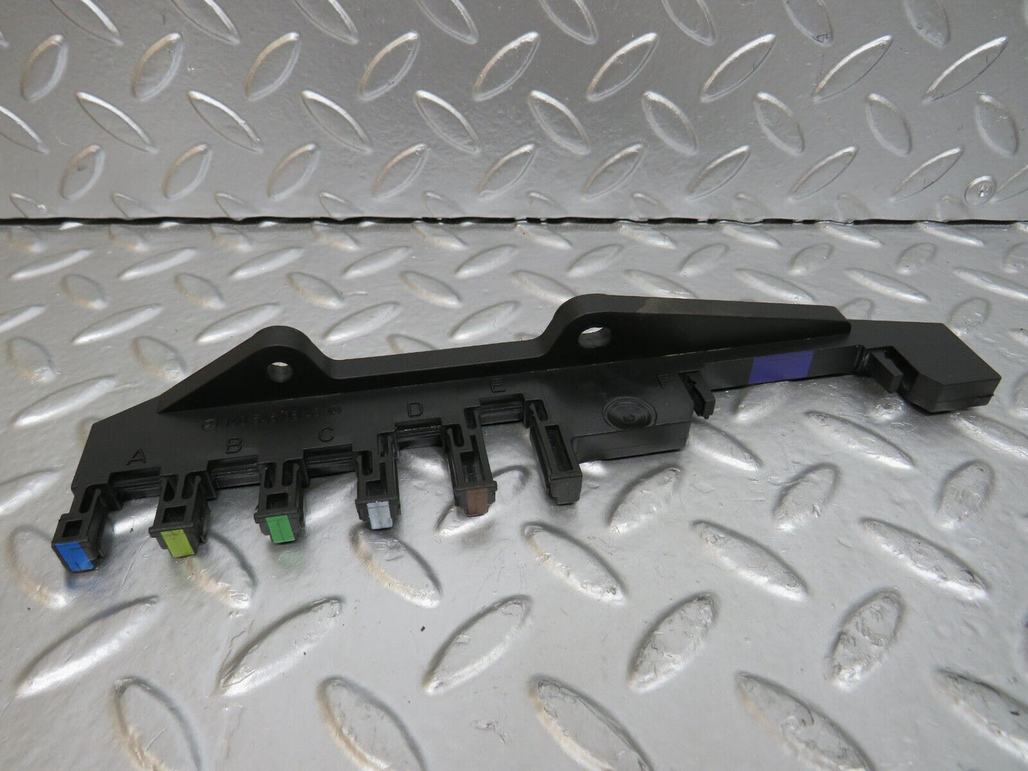 24621 Mercedes-Benz W140 S320 Leg Room Bracket 1405460843
