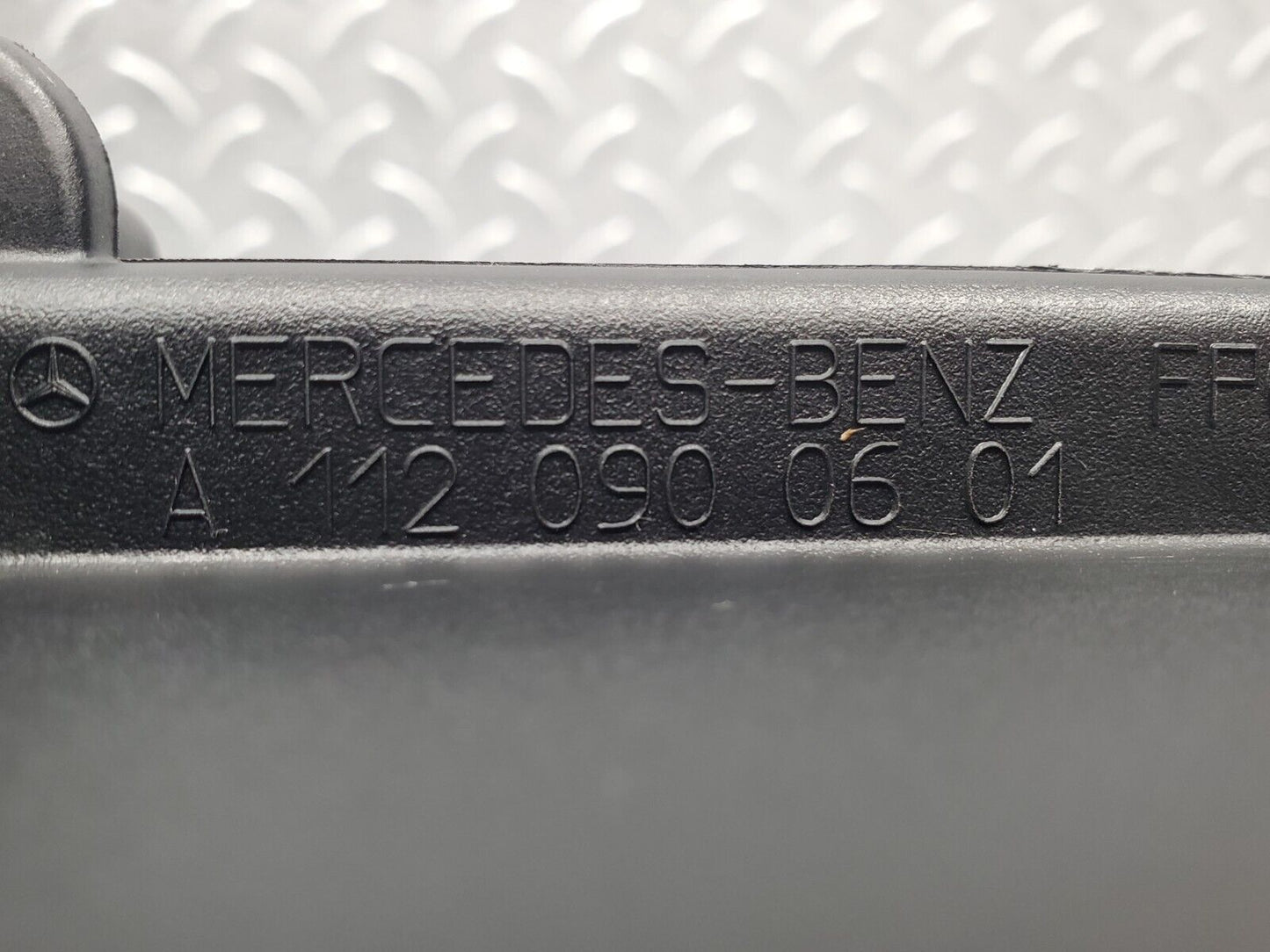 43684595