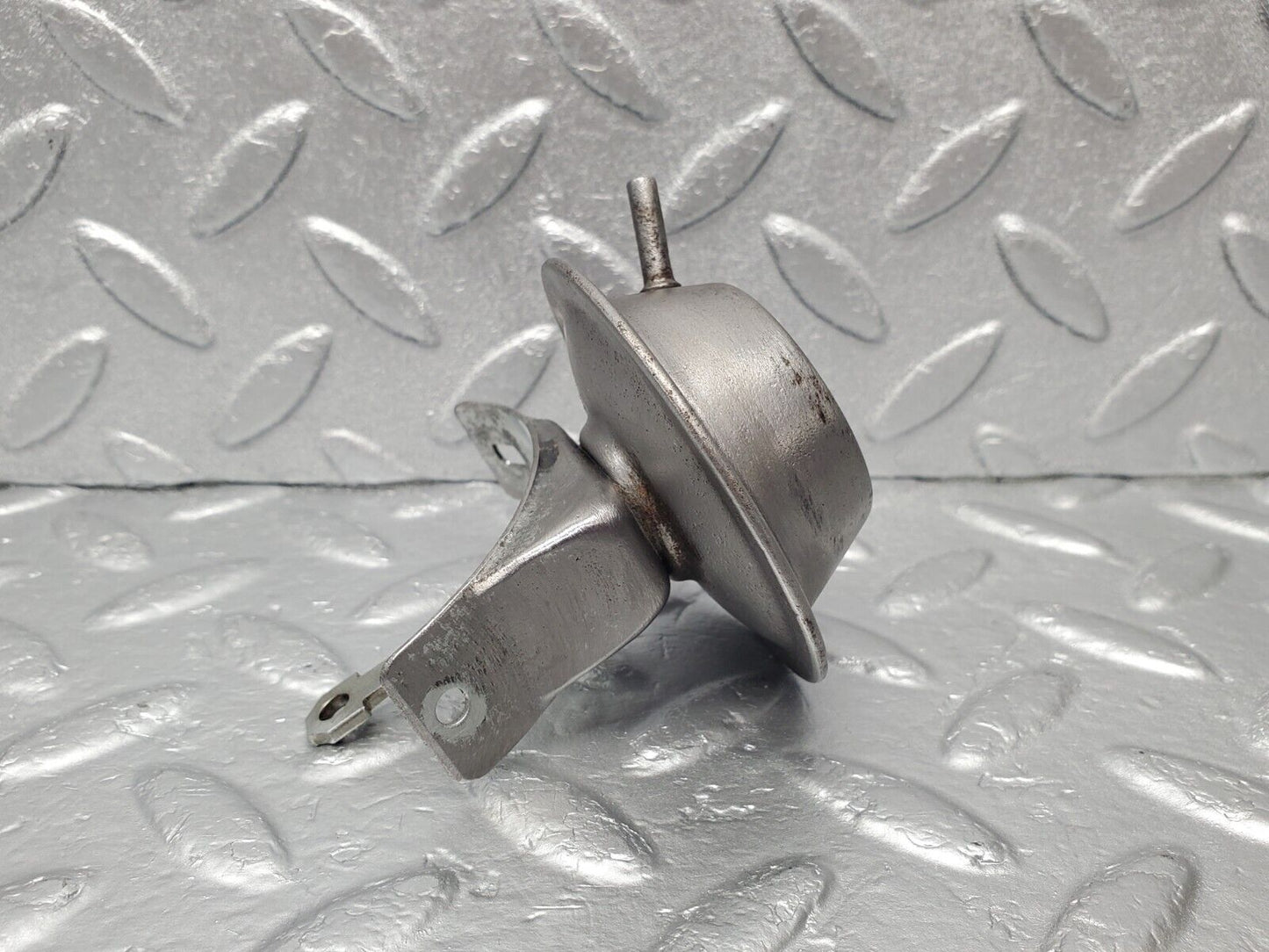 46584 Mercedes-Benz C123 280CE Coupe Ignition Distributor Vacuum Control Valve