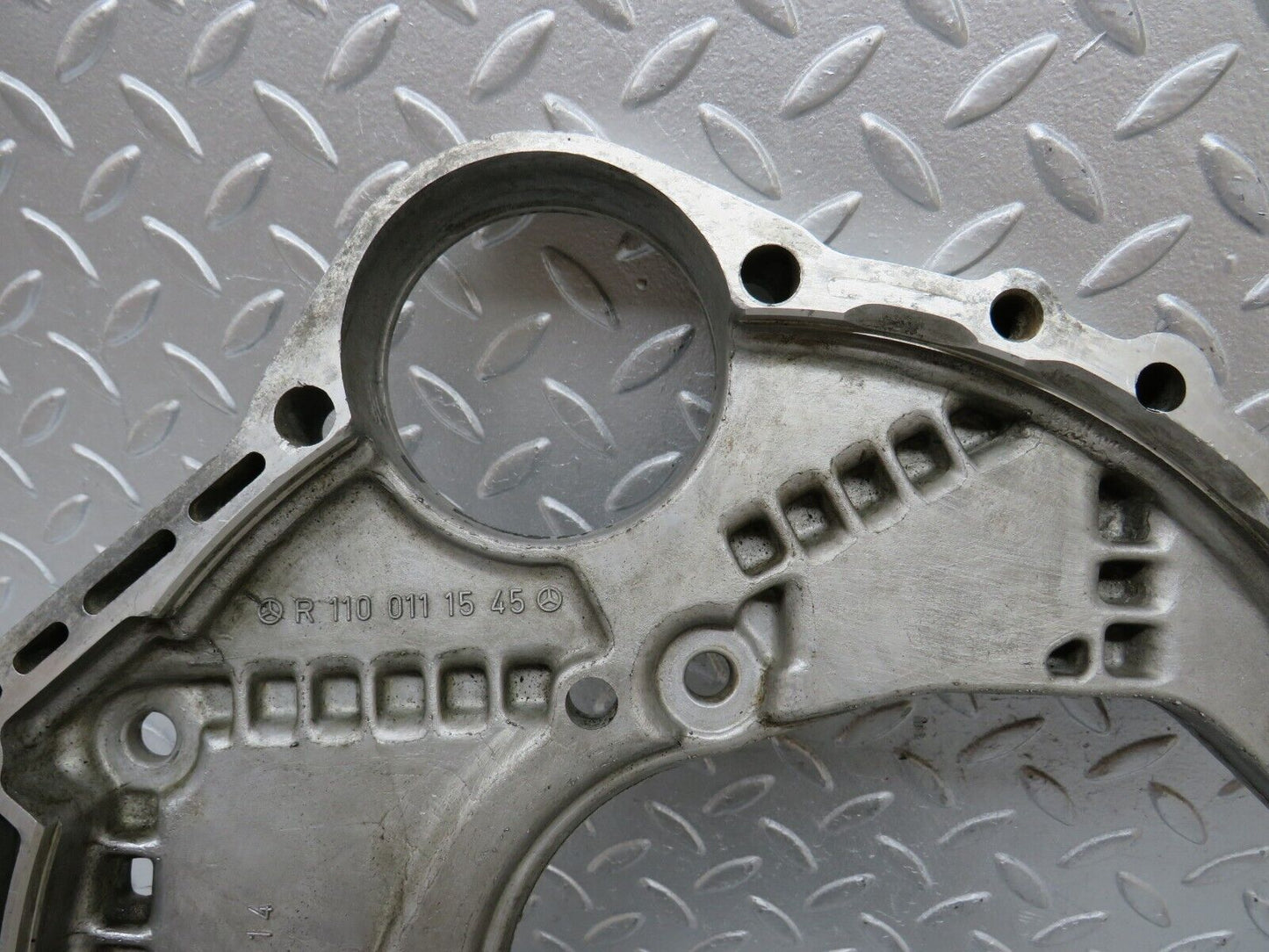 35505 Mercedes-Benz R107 280SL Gearbox Flange 1100111545