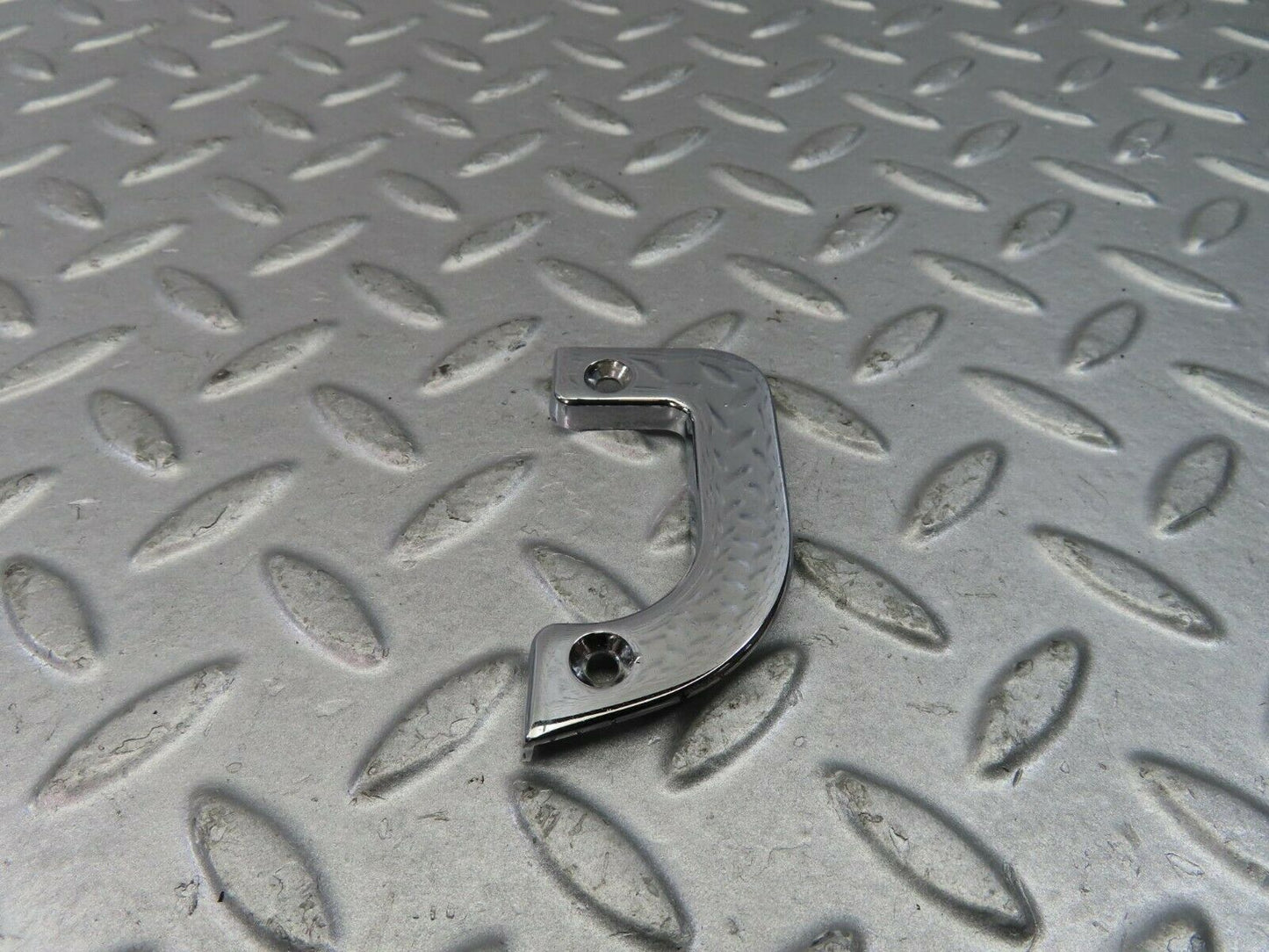 9055 Mercedes-Benz W115 Right Interior Chrome Door Latch Trim