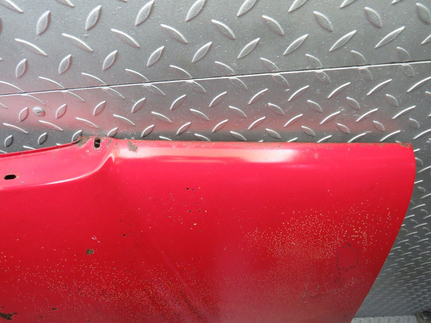 28005 Mercedes-Benz W123 280E Bonnet