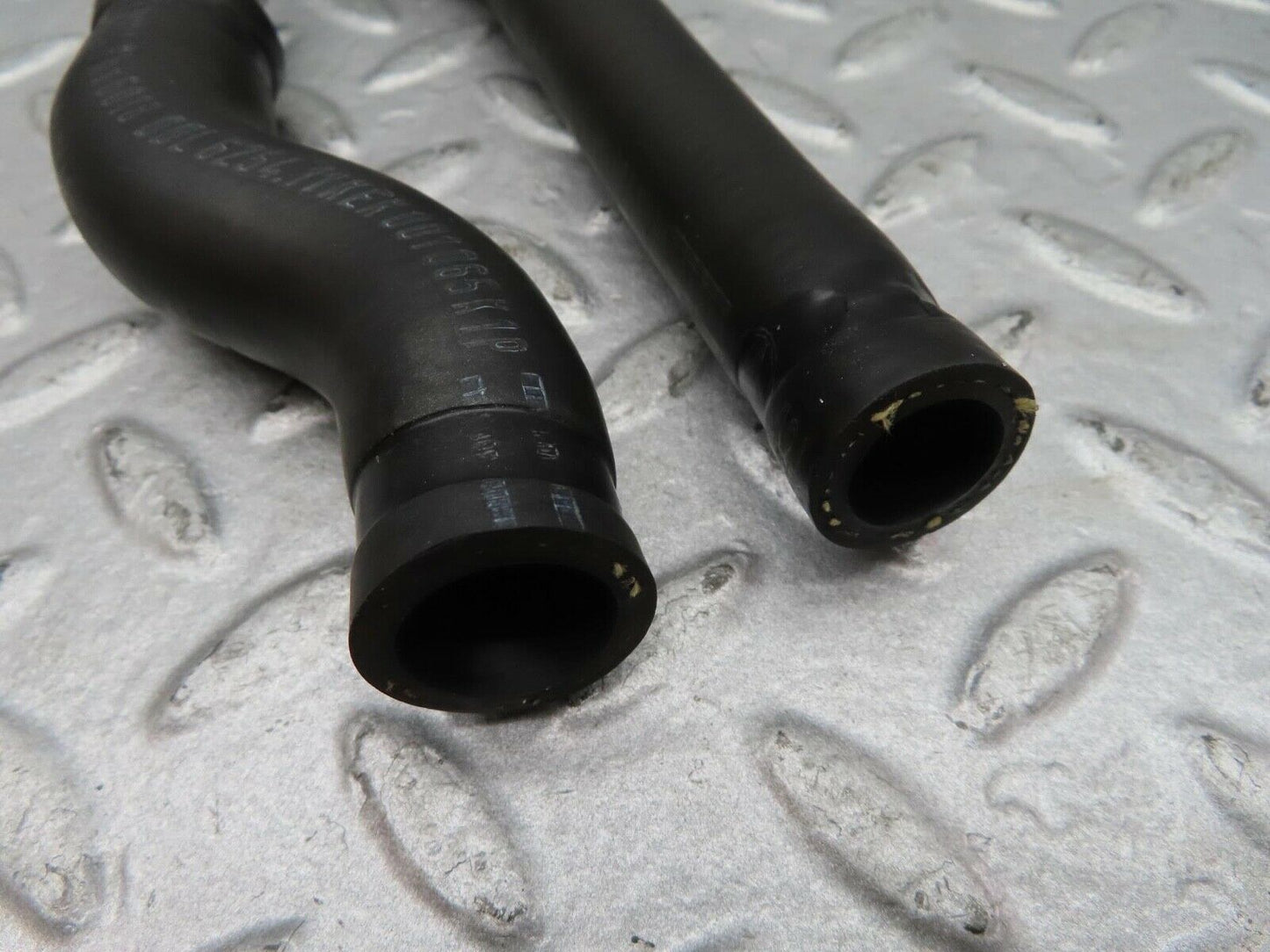 16404 Mercedes-Benz W124 260E Water Cooling Hose Pipe 1248323494