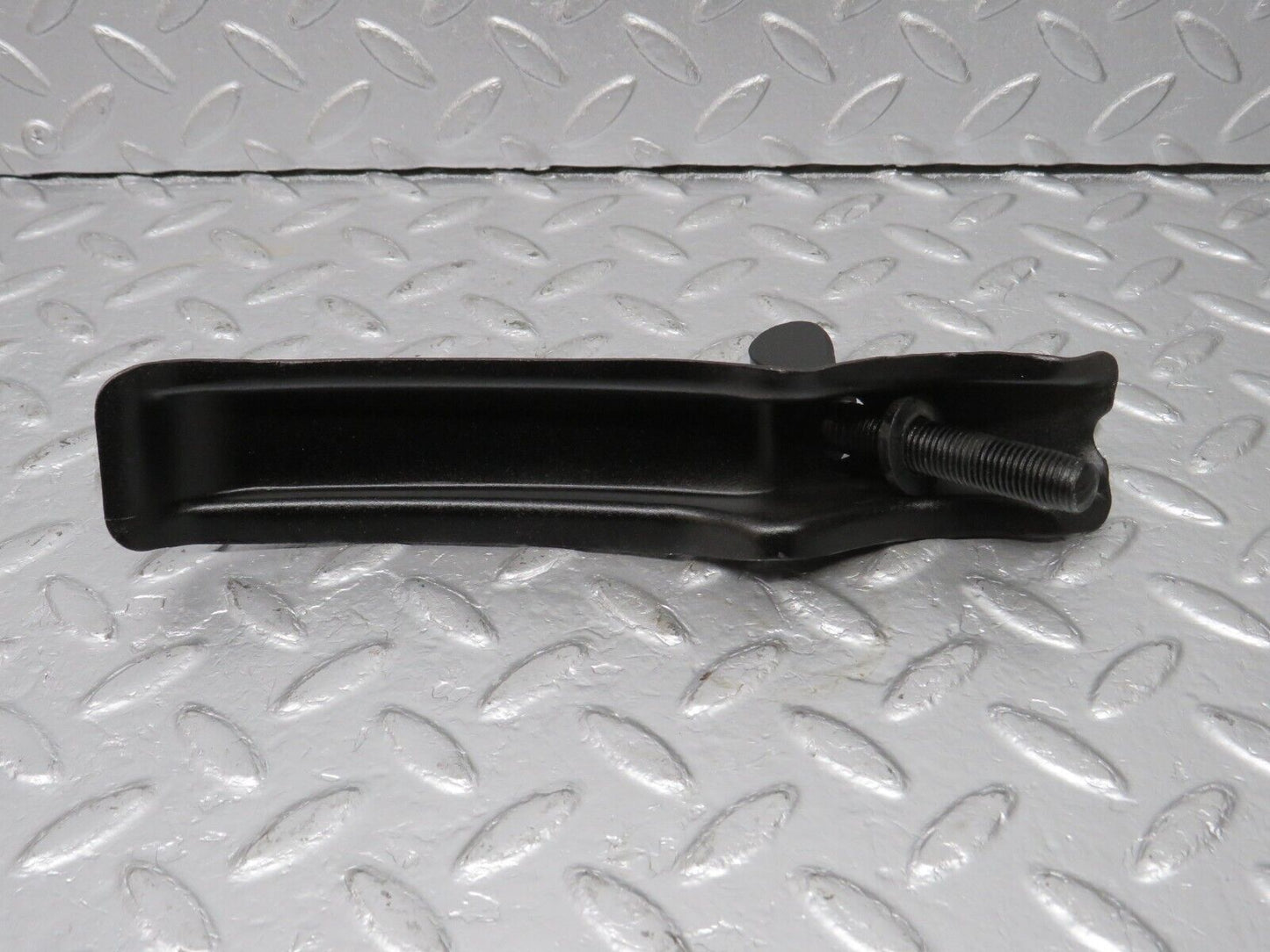 40406 Mercedes-Benz W110 230 Spare Wheel Holder
