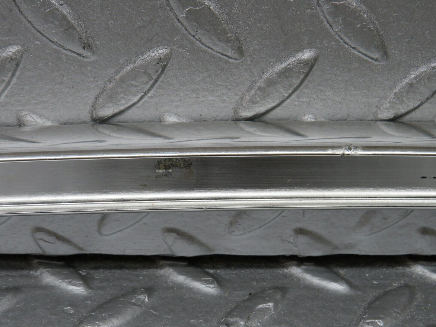 36218 Mercedes-Benz W126 420SE Rear Right Chrome Window Channel 1267300219