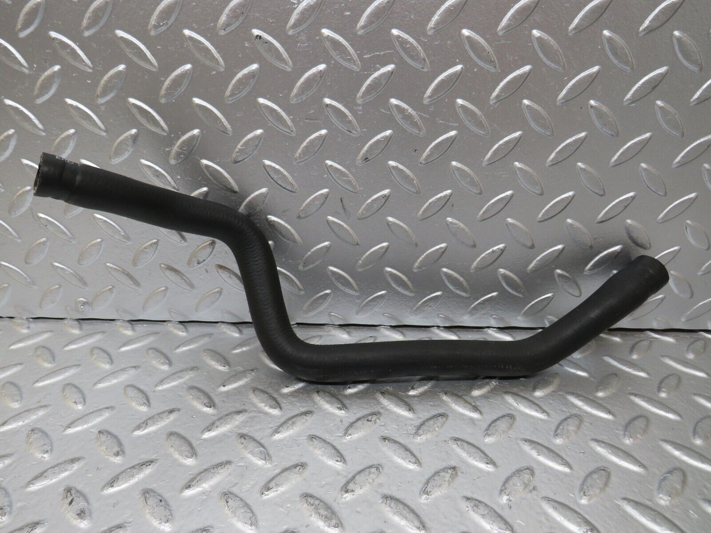 25795 Mercedes-Benz W124 280E Heater Hose 1248327193