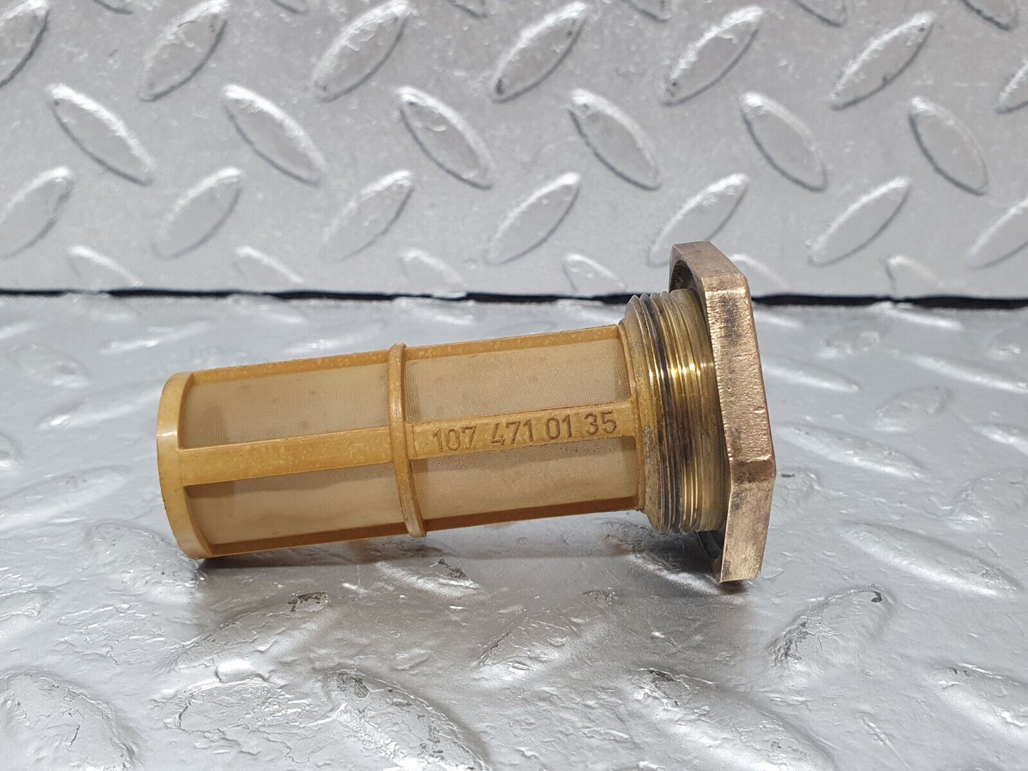 43859 Mercedes-Benz C126 380SEC Coupe Fuel Tank Fuel Filter 1074710135