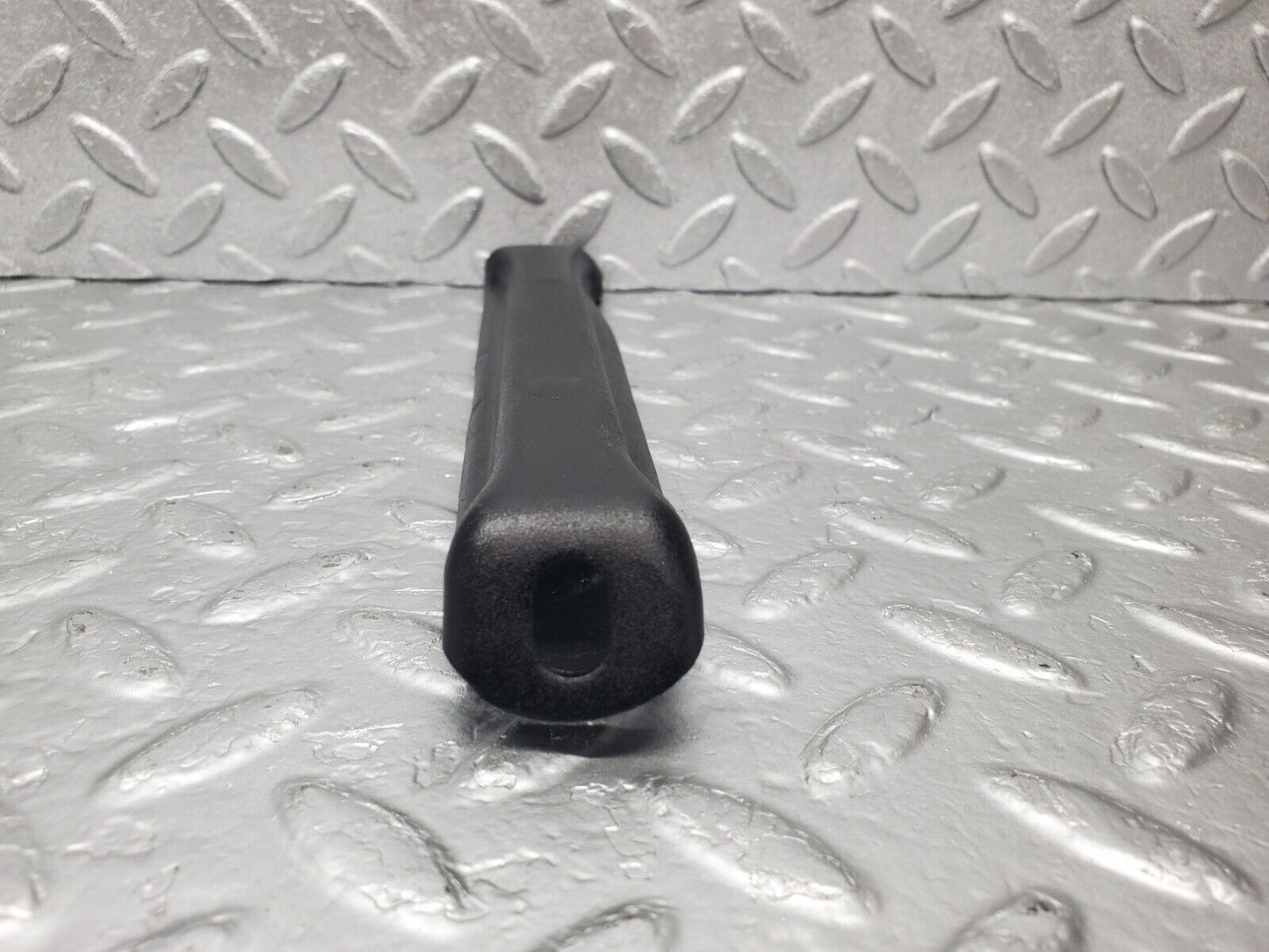 46645 Mercedes-Benz C123 280CE Coupe Air Intake Manifold Bracket
