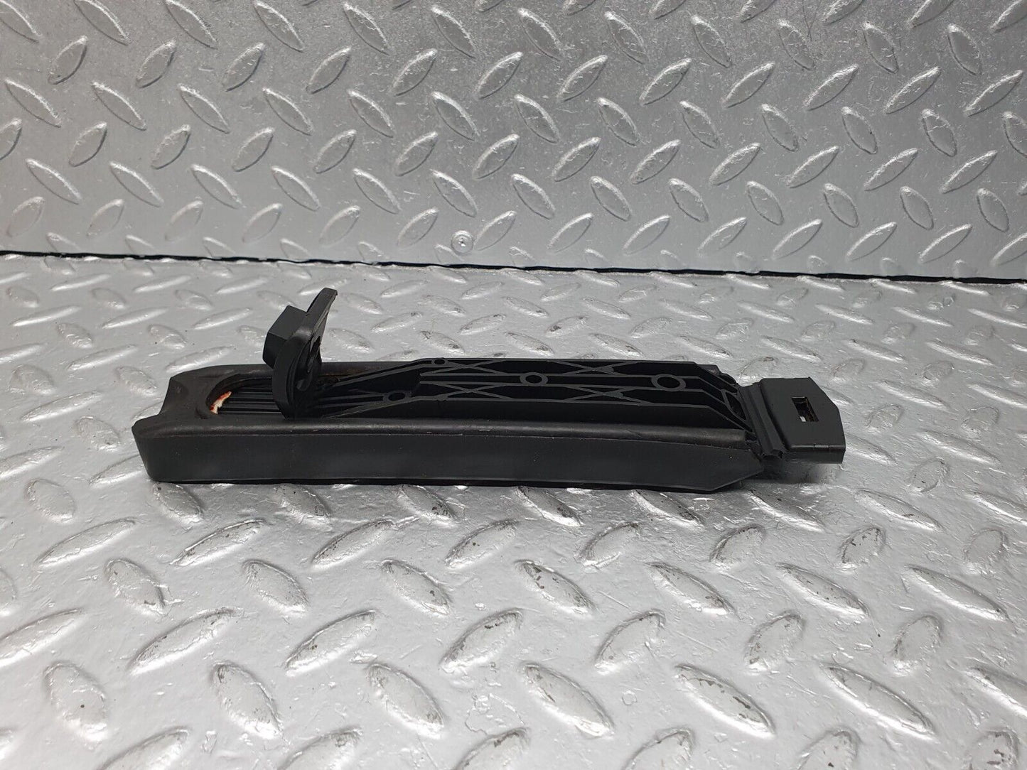 41059 Mercedes-Benz W126 300SE Accelerator Pedal With Rubber 1233010082 1263000504
