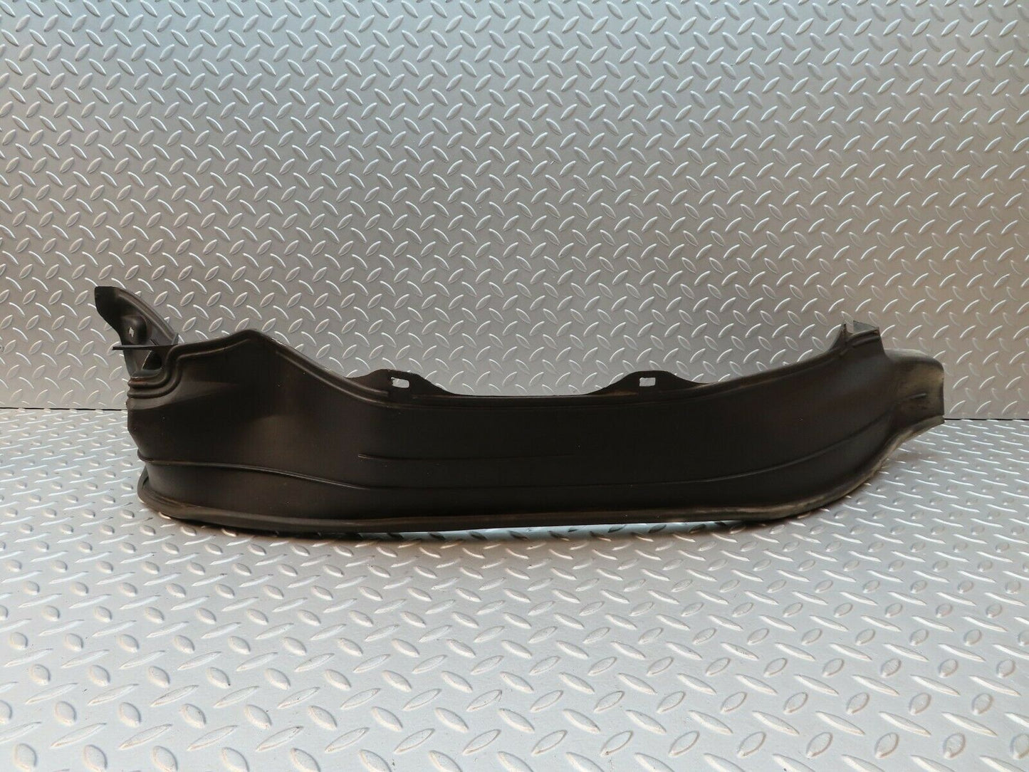 4224 Mercedes-Benz V123 240D LWB Front Right Plastic Inner Fender Wing 1238840635