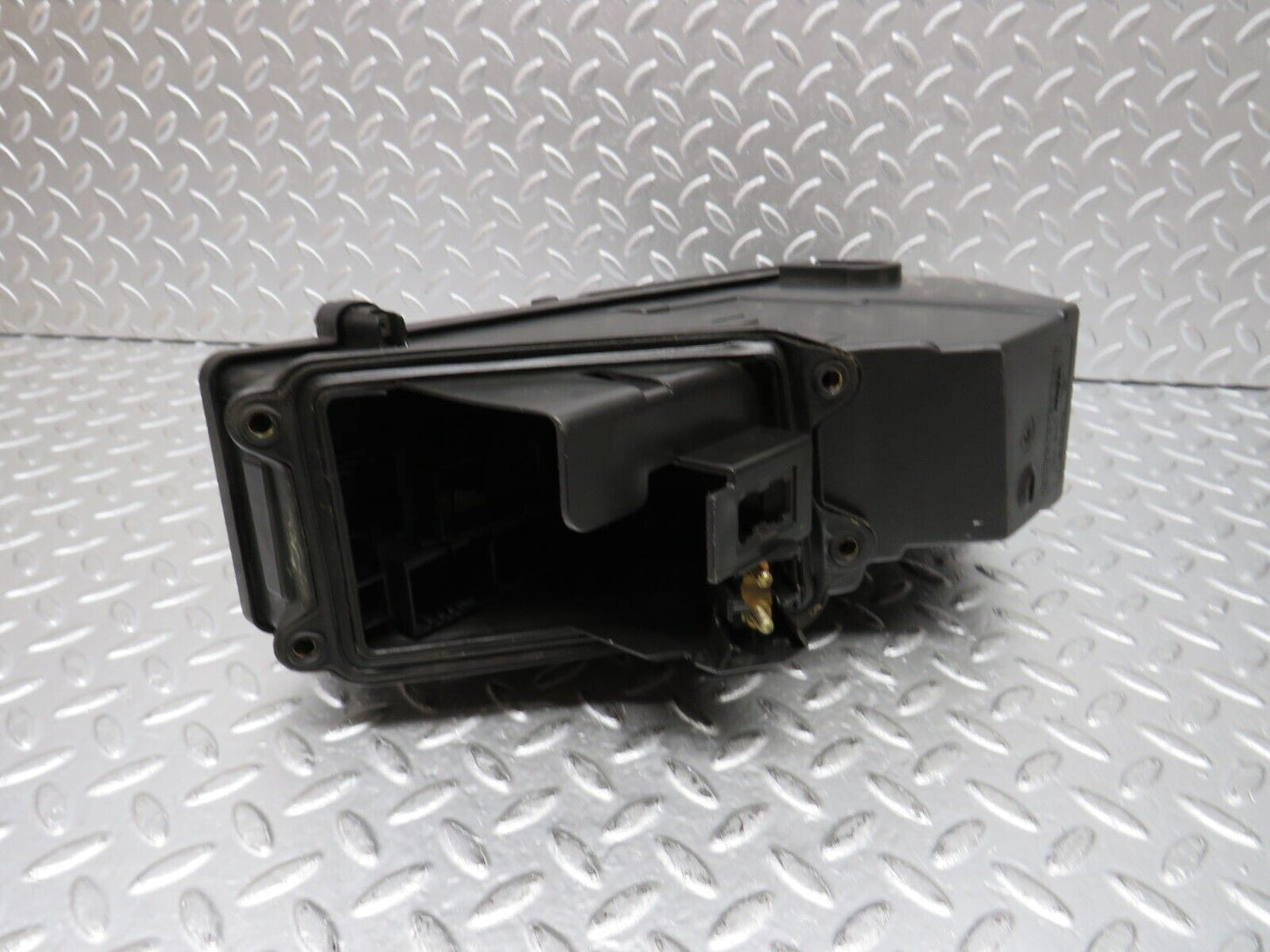 31295 Mercedes-Benz S124 220TE Wagon Fuse Box 1245401850 1245400282 1245400182