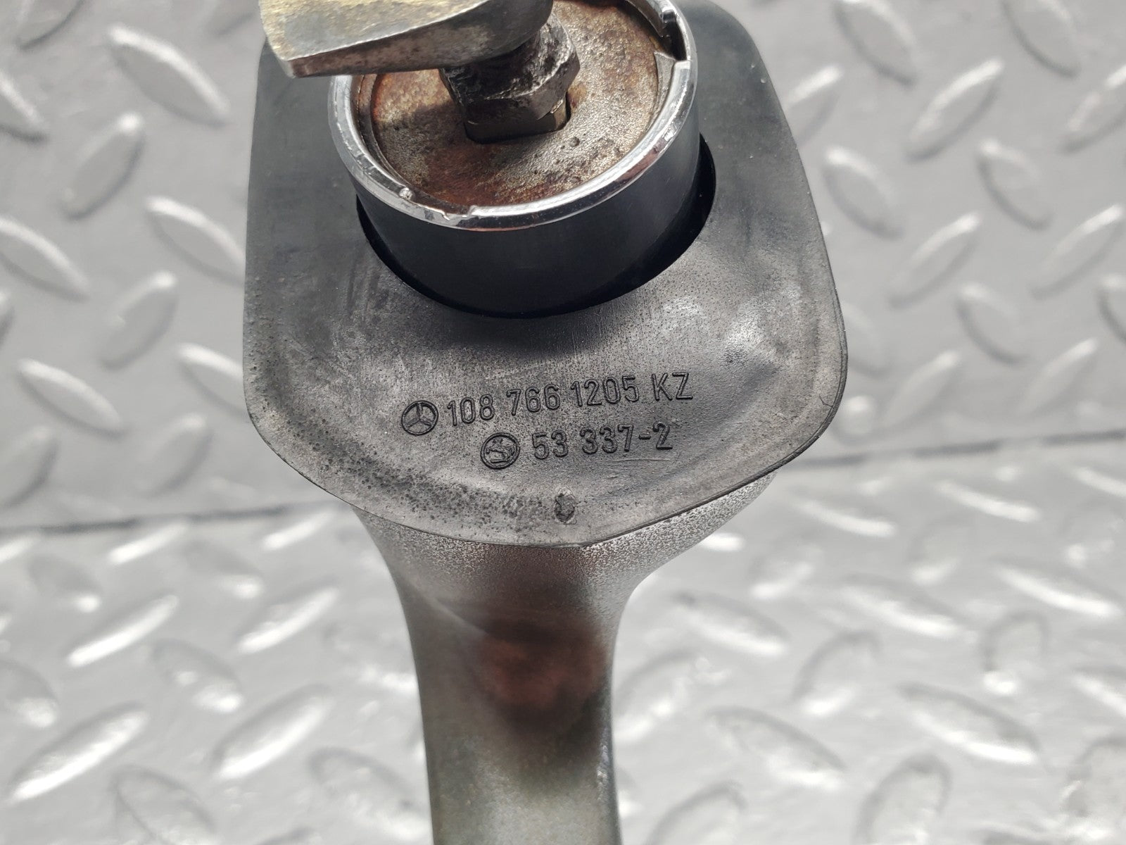 45960500