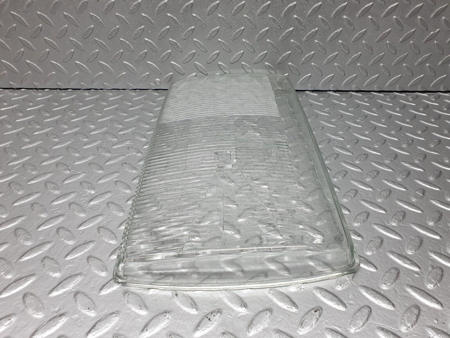40723 Mercedes-Benz W123 300D Headlight Lens Right Hella 34461R19
