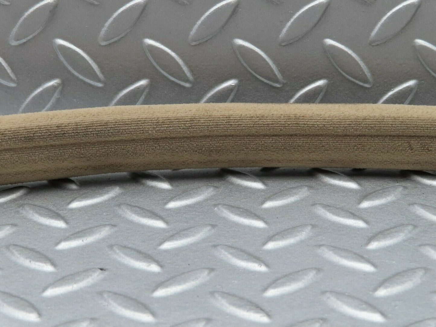 5500 Mercedes-Benz W124 230E Front Left Door Frame Rubber Seal Beige Cloth