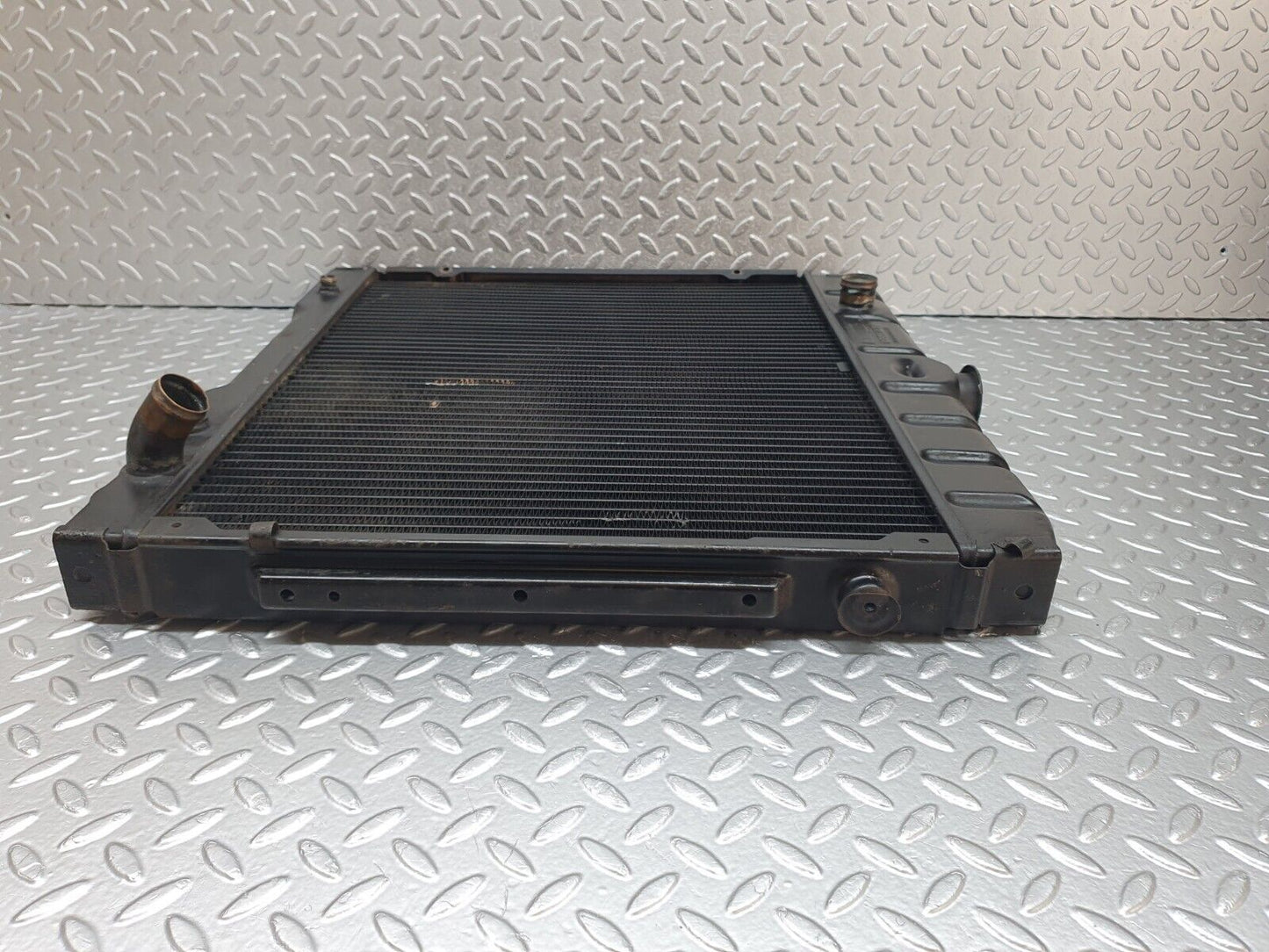 43317 Mercedes-Benz W108 280SE Engine Coolant Radiator Behr 1085000803
