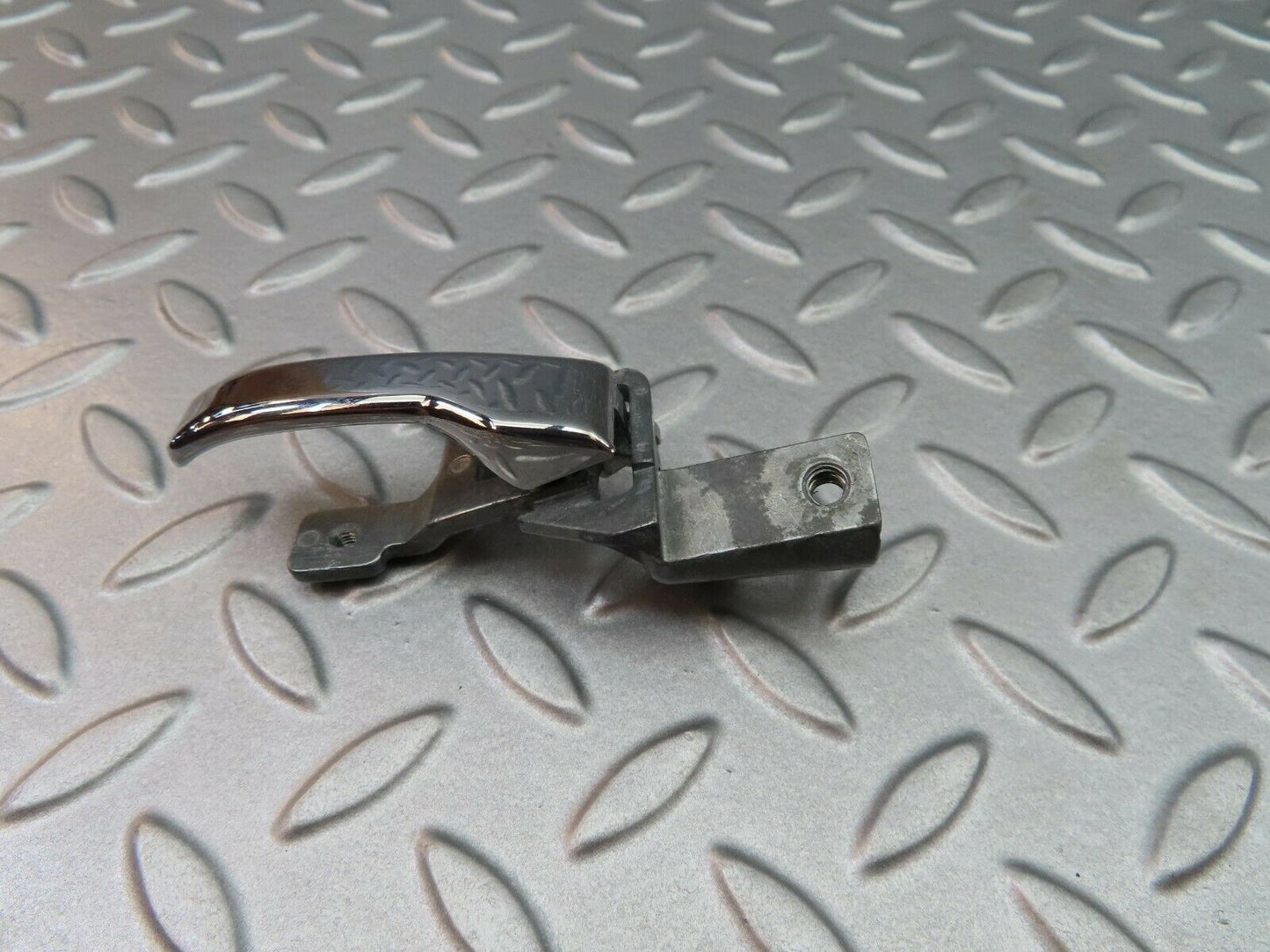 5810 Mercedes-Benz W123 200 Left Interior Door Handle 1237600161