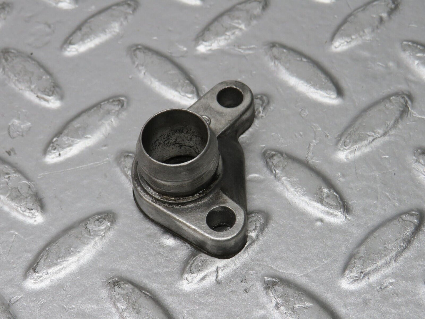 31810 Mercedes-Benz W201 190LE 1.8L Air Intake Manifold Pipe Connector