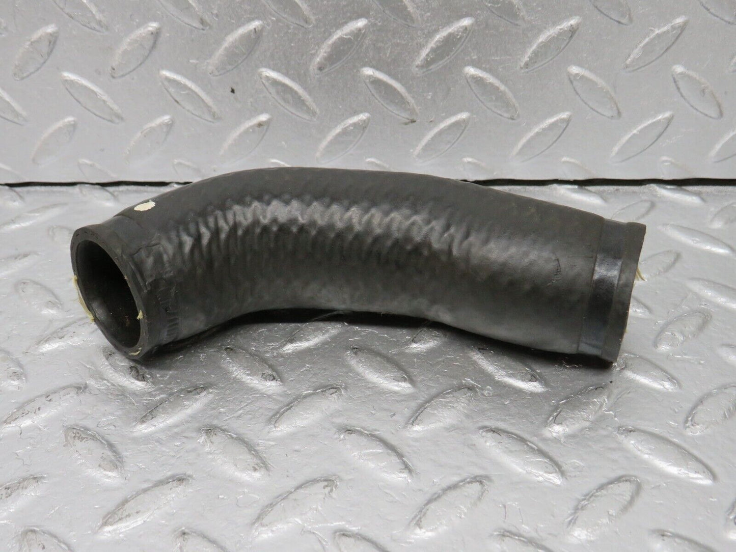39620 Mercedes-Benz R129 320SL Coupe Radiator Hose Pipe 1042030482