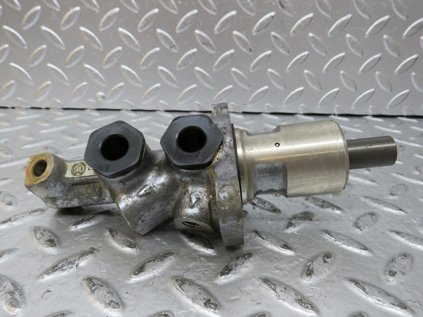 26683 Mercedes-Benz C124 220CE Coupe Brake Master Cylinder Ate 19/23