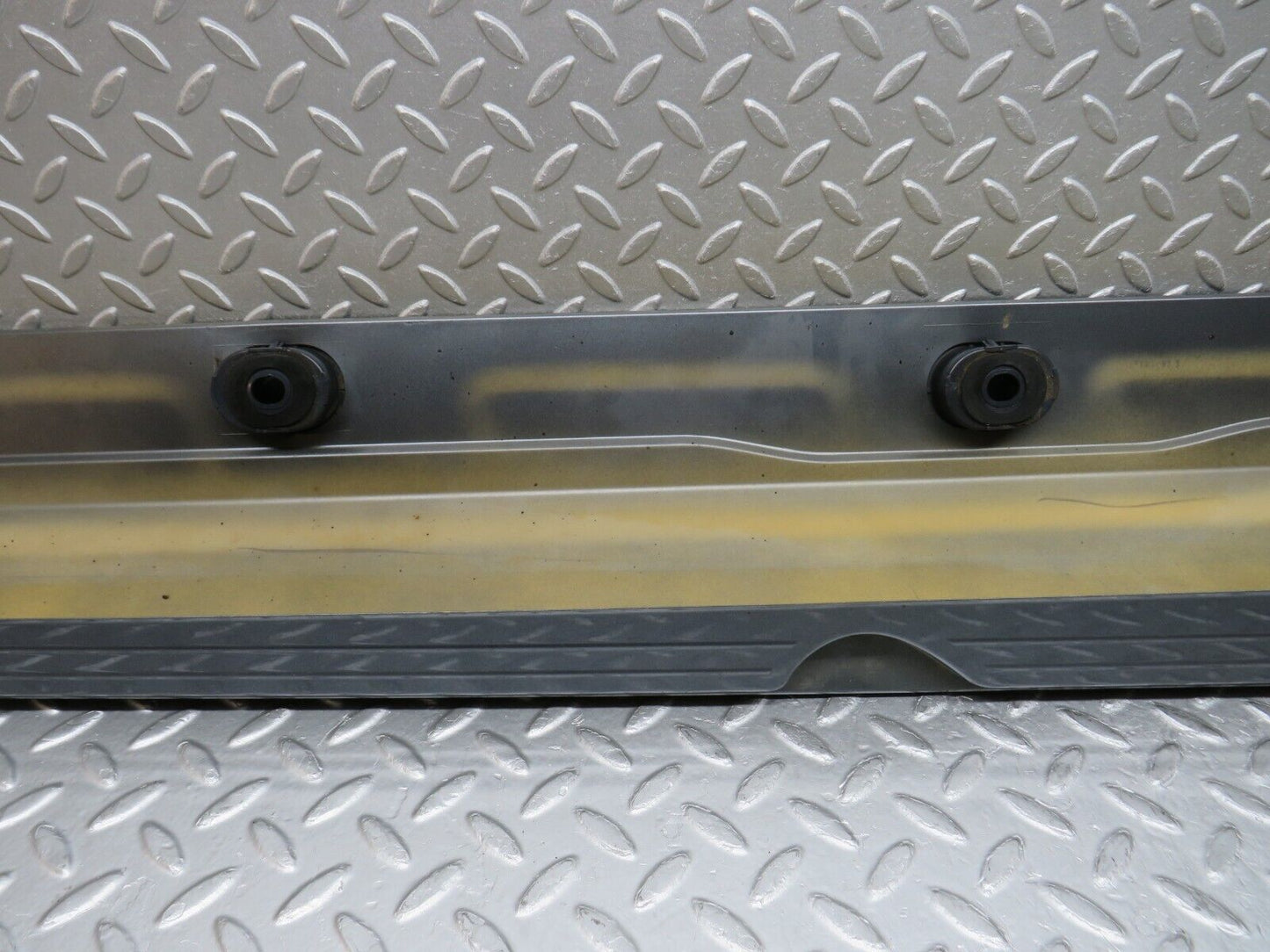 35283 Mercedes-Benz W221 Side Skirt Left Side 2216900140