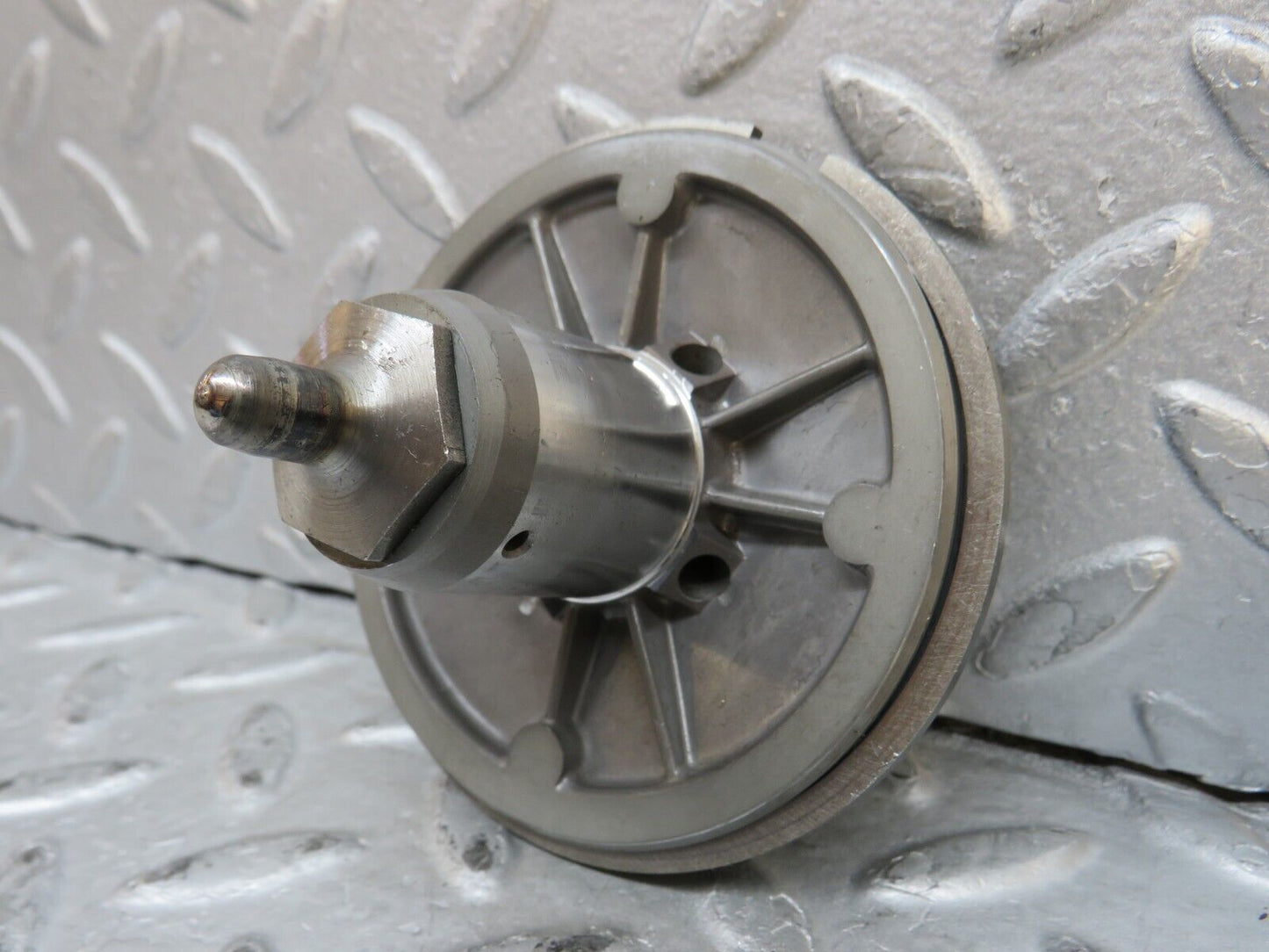 37686 Mercedes-Benz W109 300SEL Automatic Gearbox Piston