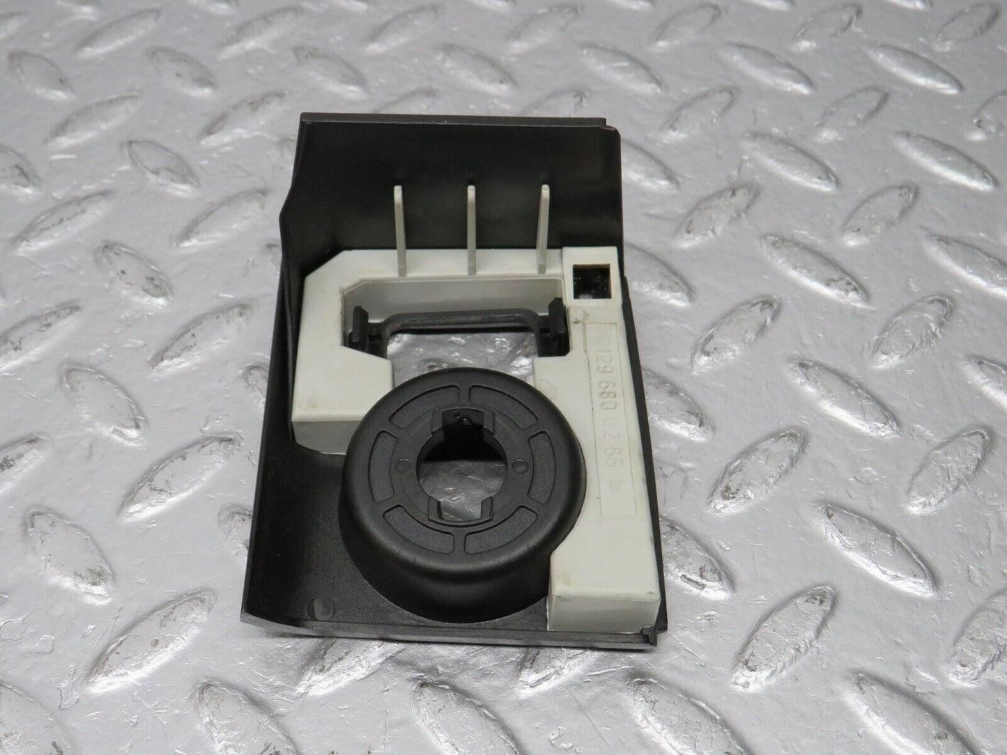 39586 Mercedes-Benz R129 320SL Coupe Headlight Switch Surround 1296800265