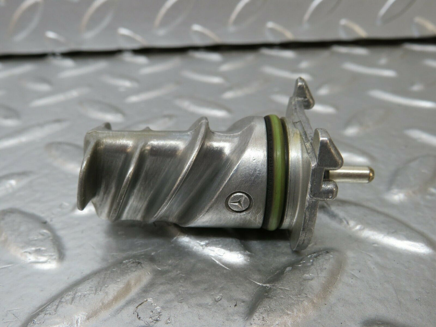 24320 Mercedes-Benz S124 220TE Wagon Air Intake Heating Element 1111500054