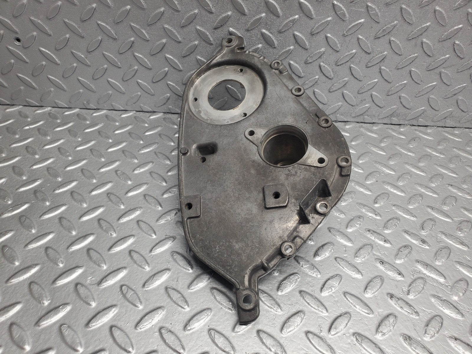 W124 Wagon cylinder head front cover used OEM