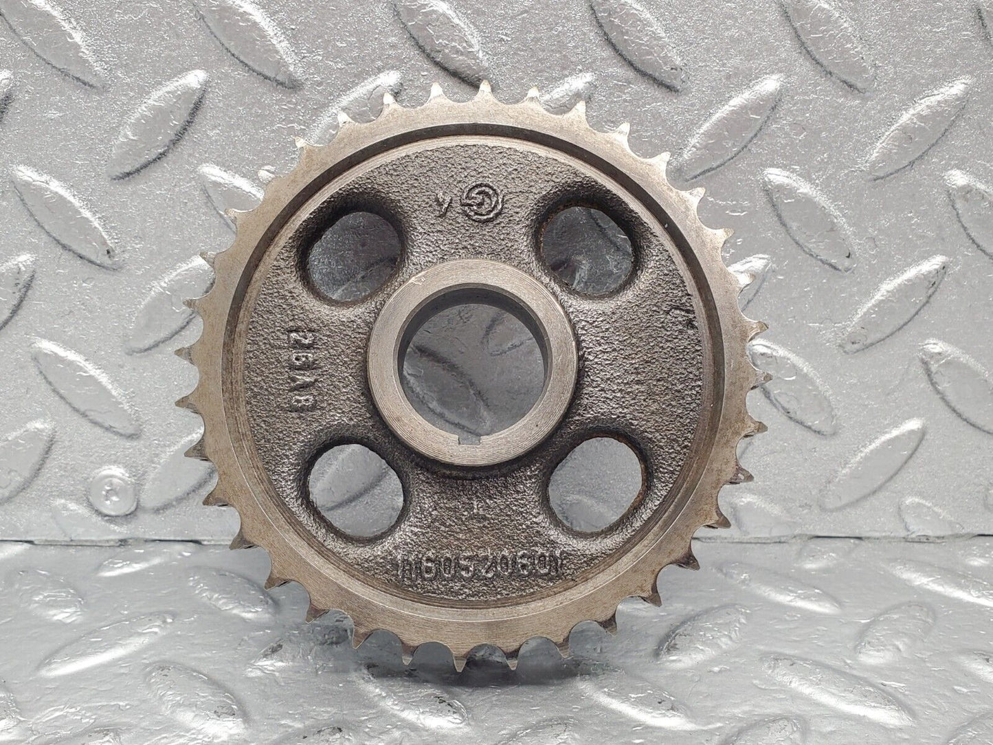 46272 Mercedes-Benz W126 420SE Camshaft Timing Gear Sprocket 1160520601