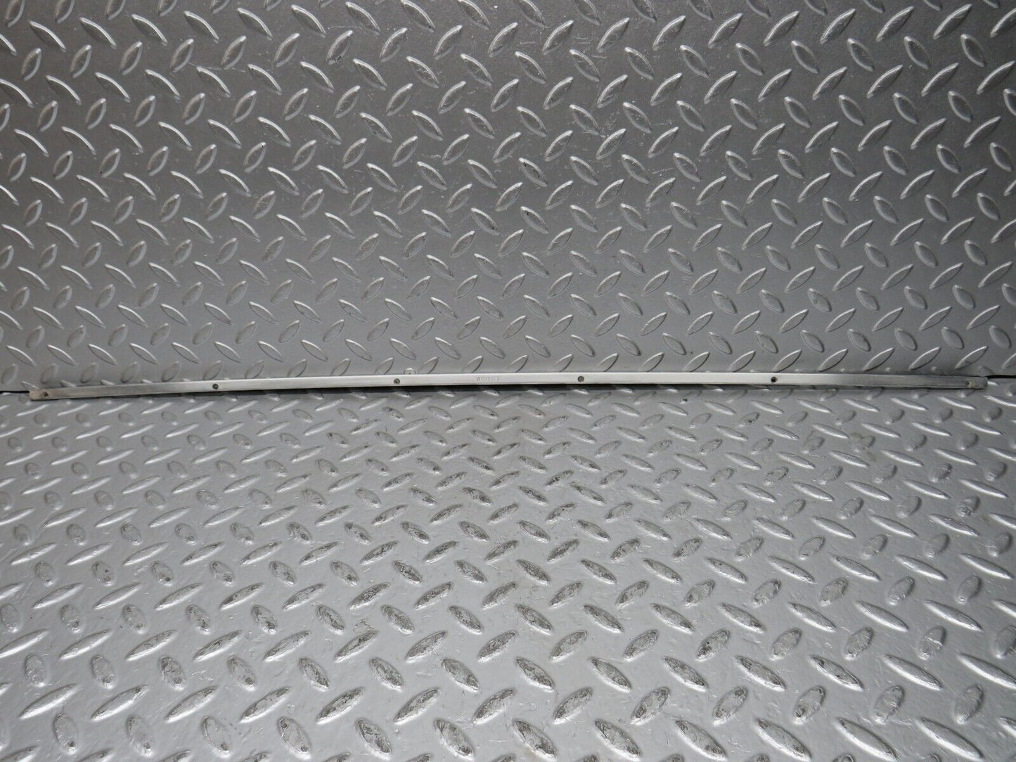 32116 Mercedes-Benz W123 230E Sunroof Chrome Trim