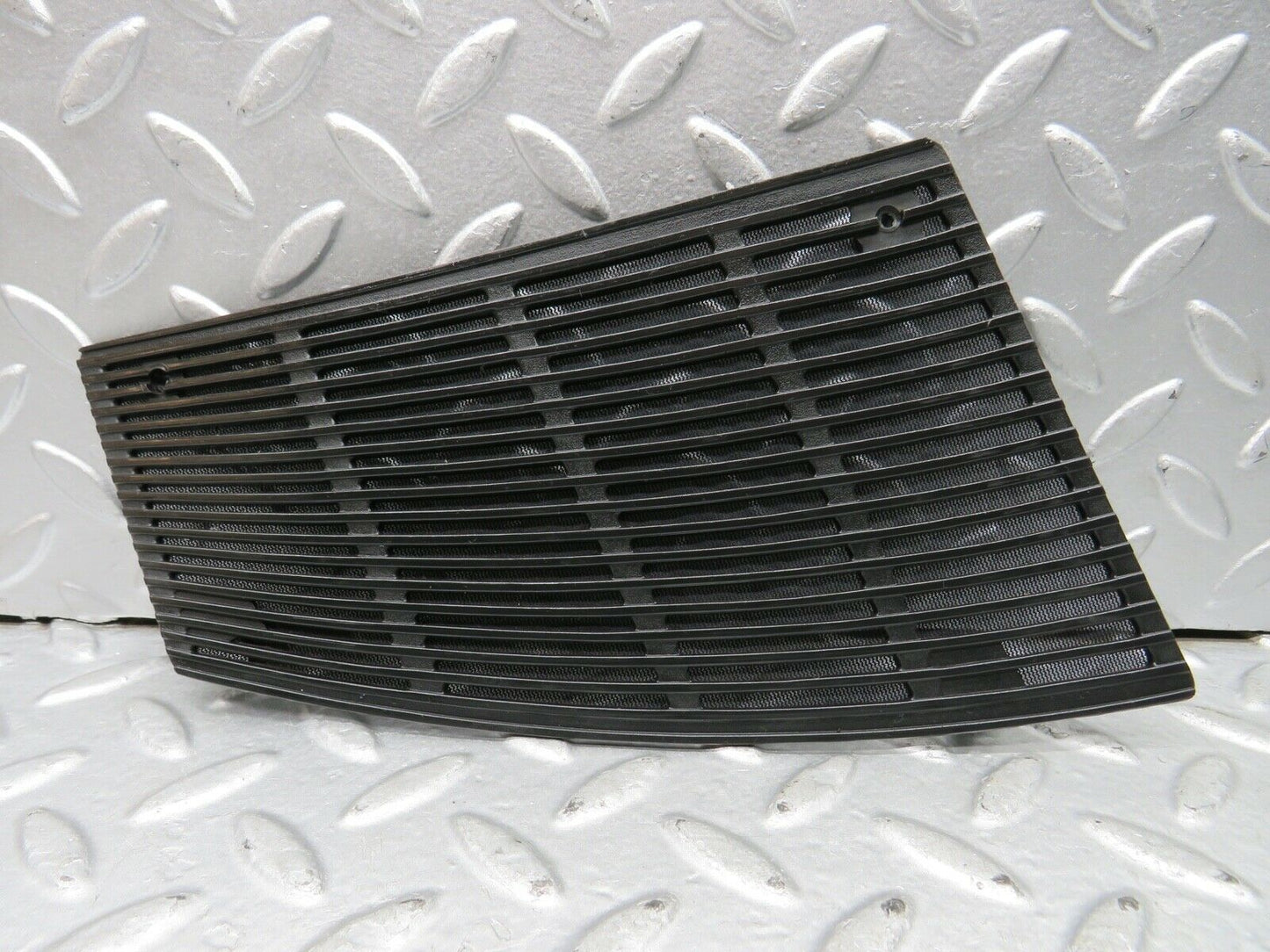 21779 Mercedes-Benz W126 300SE Dashboard Speaker Covers Black