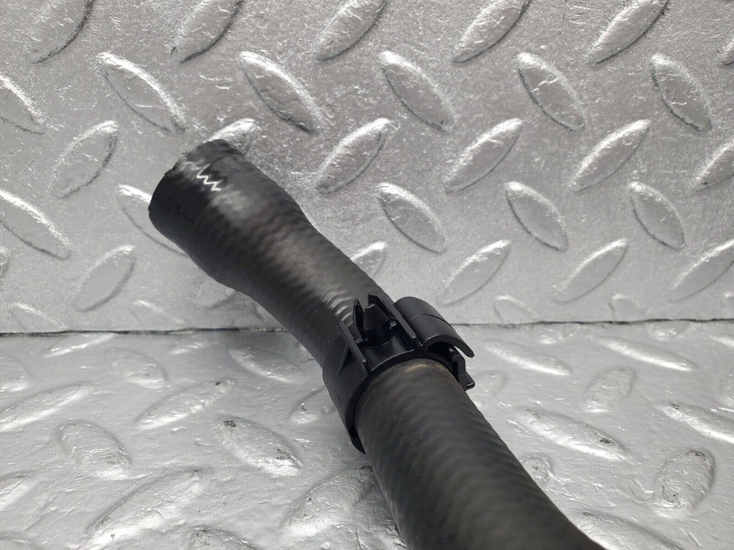 47011 Mercedes-Benz R129 320SL Coupe Coolant Hose Pipe 1298325694