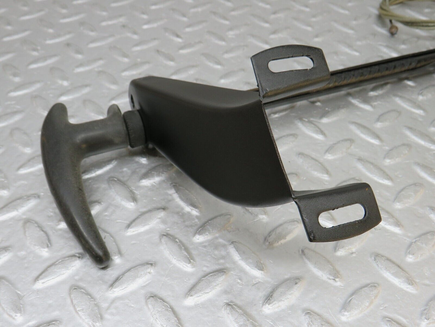 37542 Mercedes-Benz W109 300SEL Handbrake Handle Lever