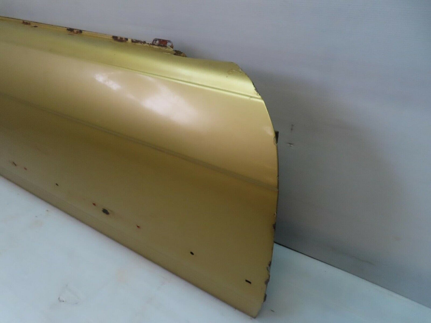 11828 Mercedes-Benz R107 450SL Front Right Door
