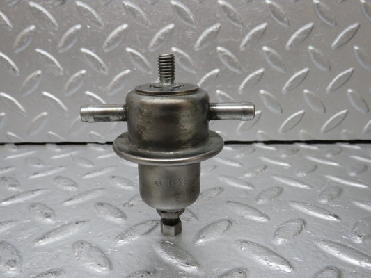 32820 Mercedes-Benz C107 R107 350 V8 Fuel Pressure Regulator Bosch 0280161001