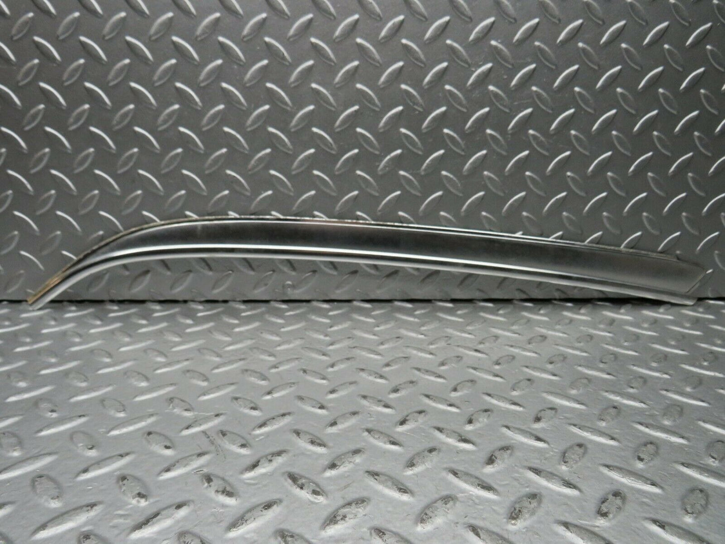 22019 Mercedes-Benz S123 280TE D Pillar Exterior Chrome Trim Left Side