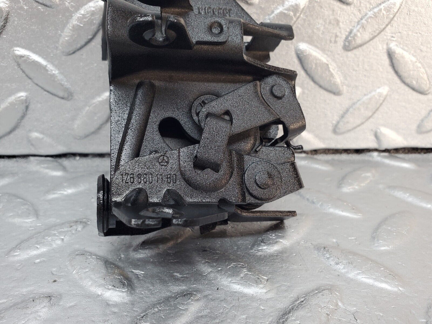 45947 Mercedes-Benz W126 420SE Bonnet Lock Catch Left Side 1268801160