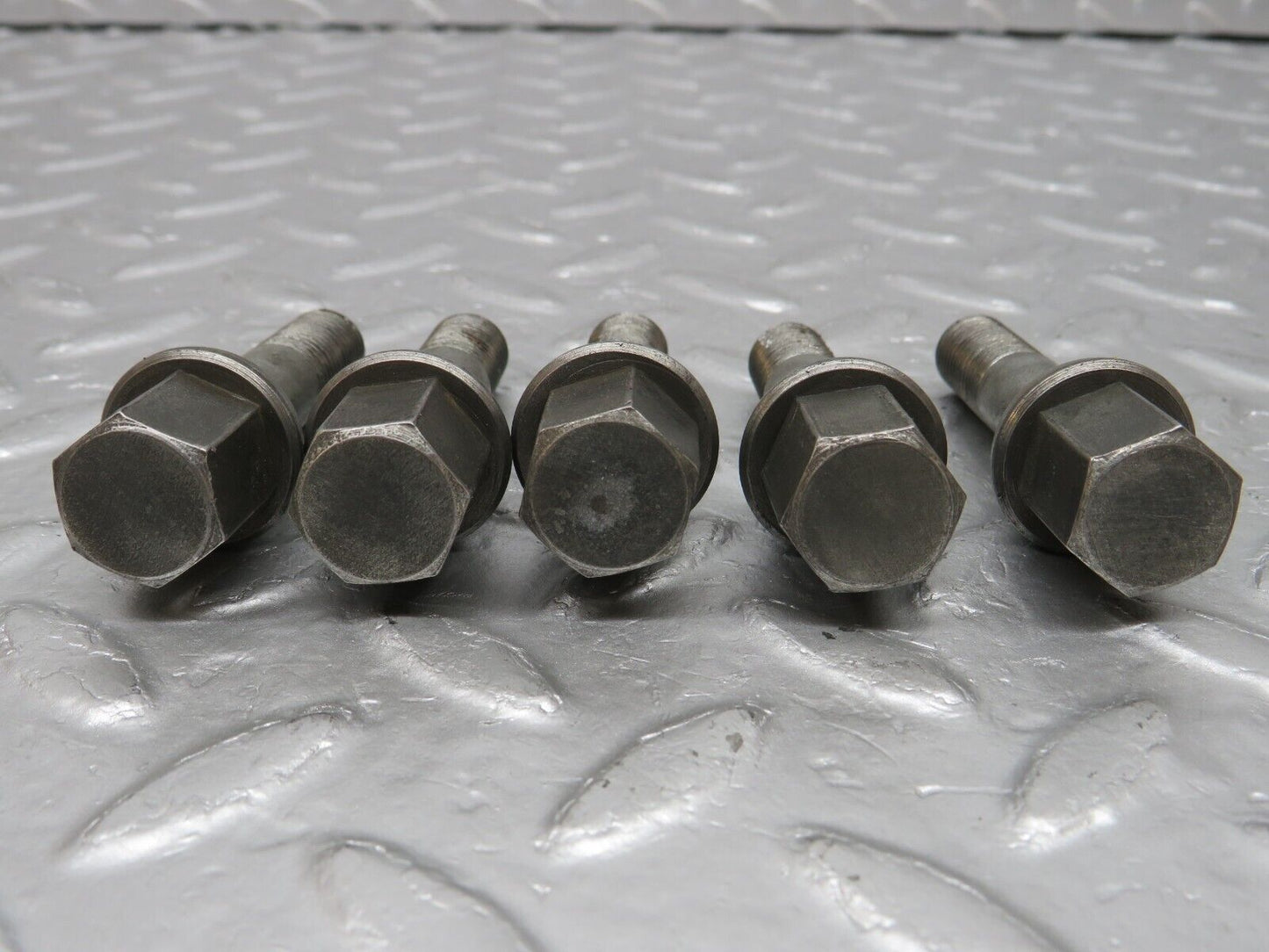 40158 Mercedes-Benz 5x Alloy Wheel Lug Bolt M12x1.5