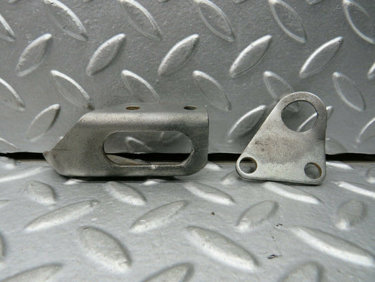 22189 Mercedes-Benz S123 280TE Wagon Engine Lifting Eyes Hooks