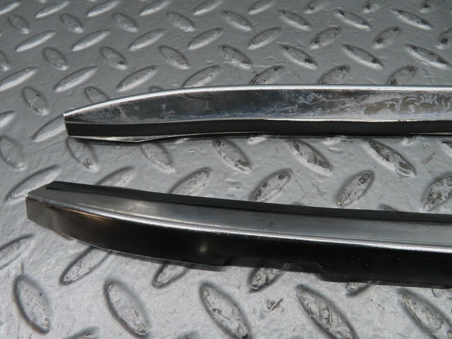 21686 Mercedes-Benz W126 300SE A Pillar Chrome Moulding Trim Pair