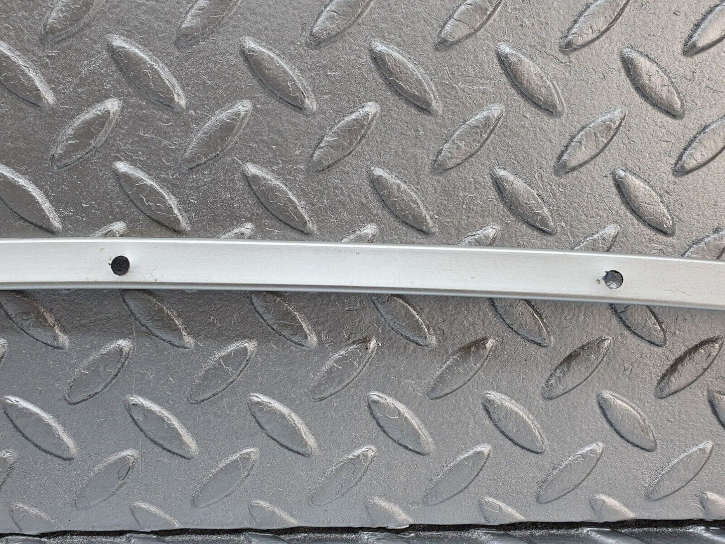 43048 Mercedes-Benz R107 Hardtop Interior Roof Chrome